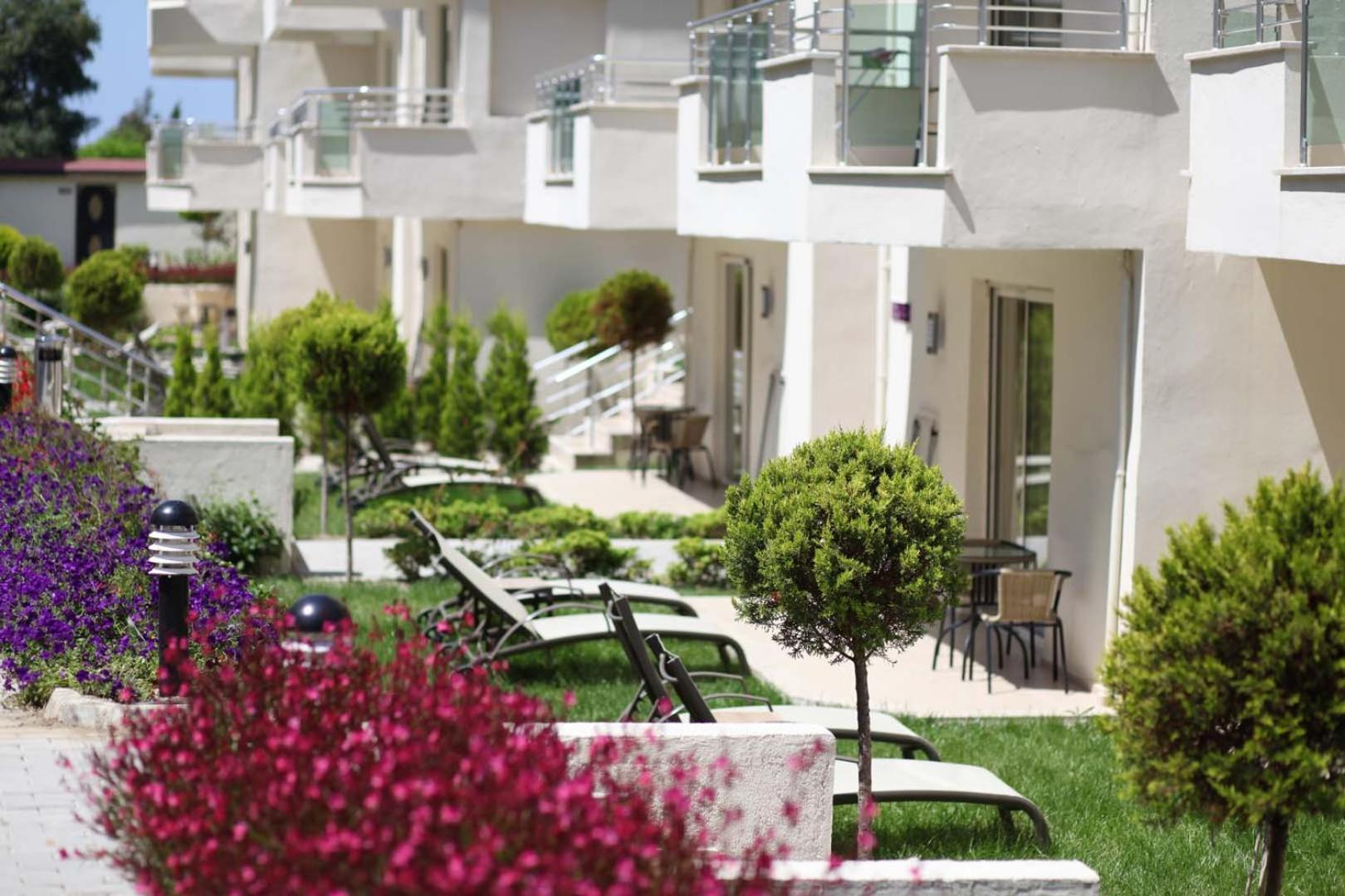 Dream Family Club Hotel Side Exterior photo